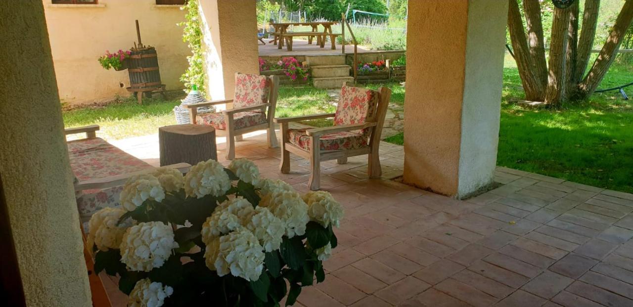 Agriturismo Il Covo Del Solengo Valtopina Экстерьер фото