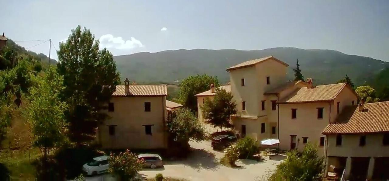 Agriturismo Il Covo Del Solengo Valtopina Экстерьер фото