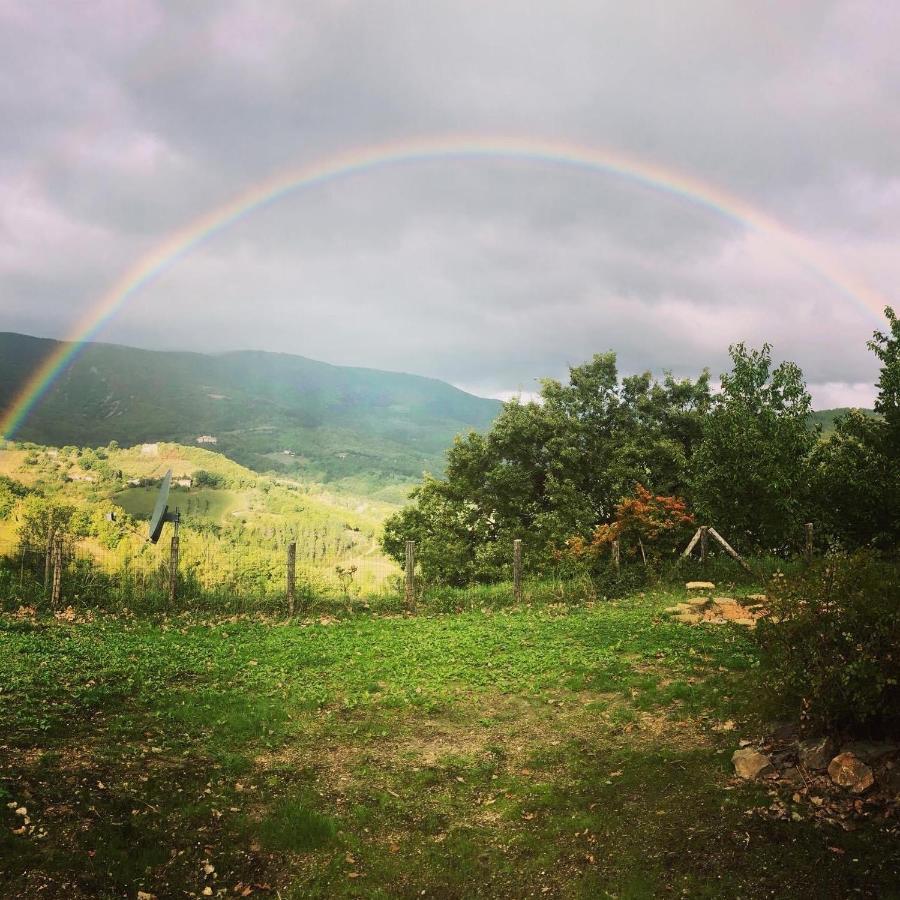 Вилла Agriturismo Il Covo Del Solengo Valtopina Экстерьер фото