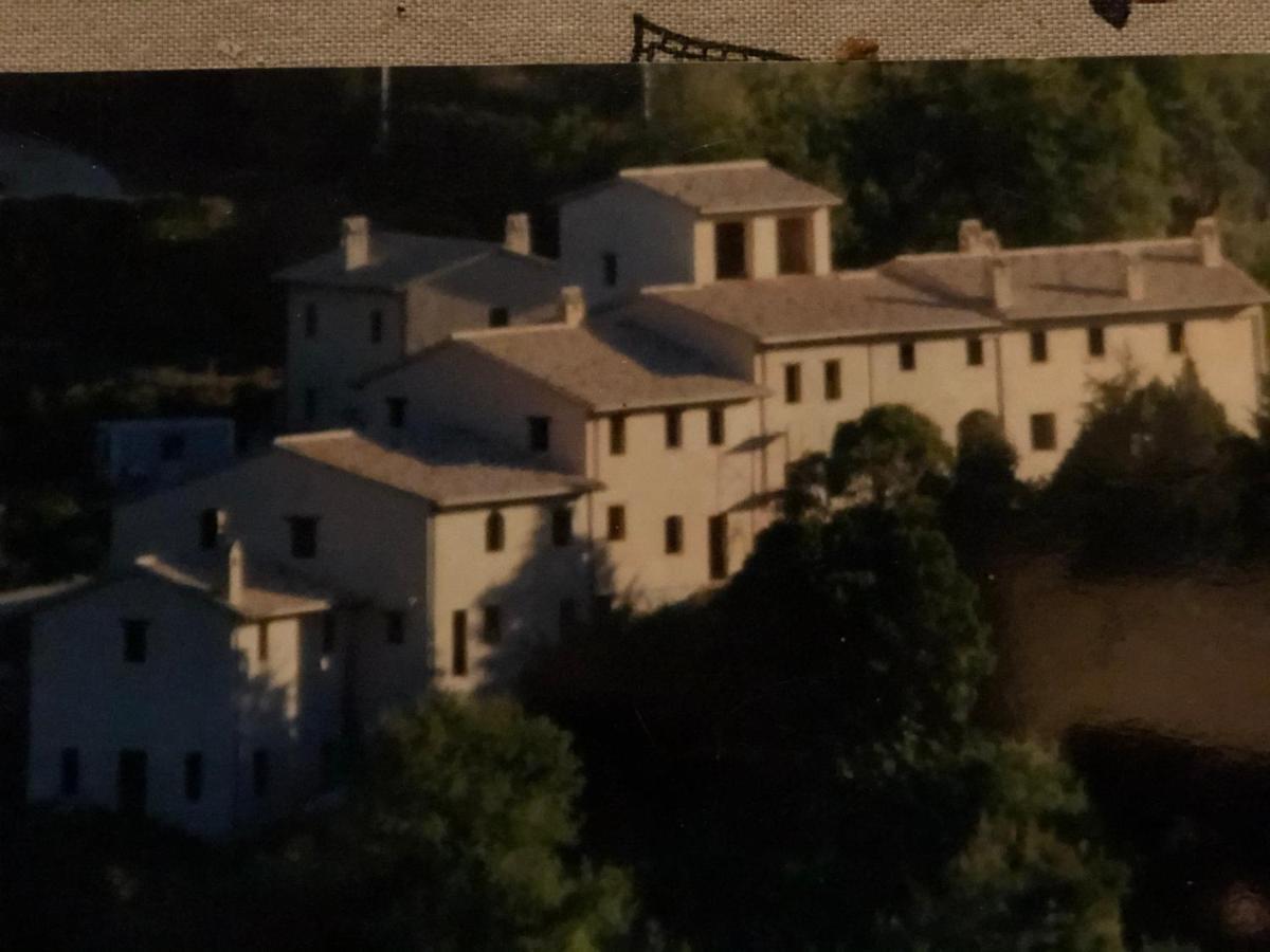 Agriturismo Il Covo Del Solengo Valtopina Экстерьер фото